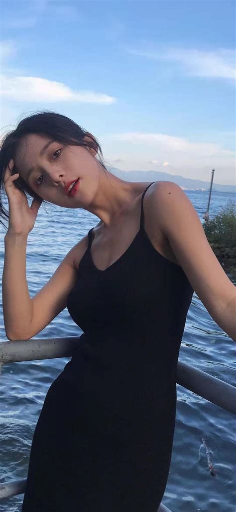 成年无码AV在线潮喷,真实高潮喷射画面,日本素人女优狂喷特写,超清无码潮吹合集